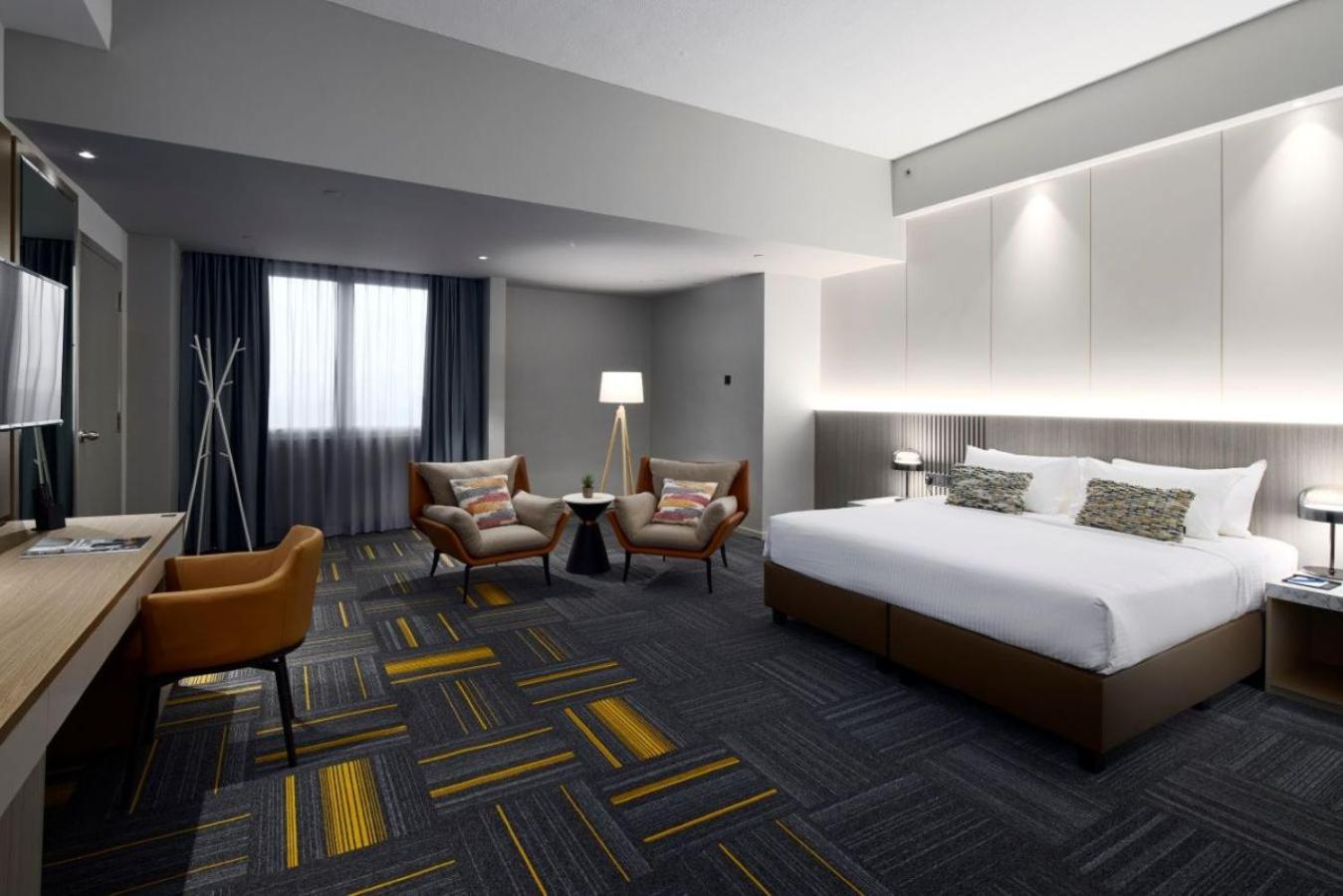 Executive King Room